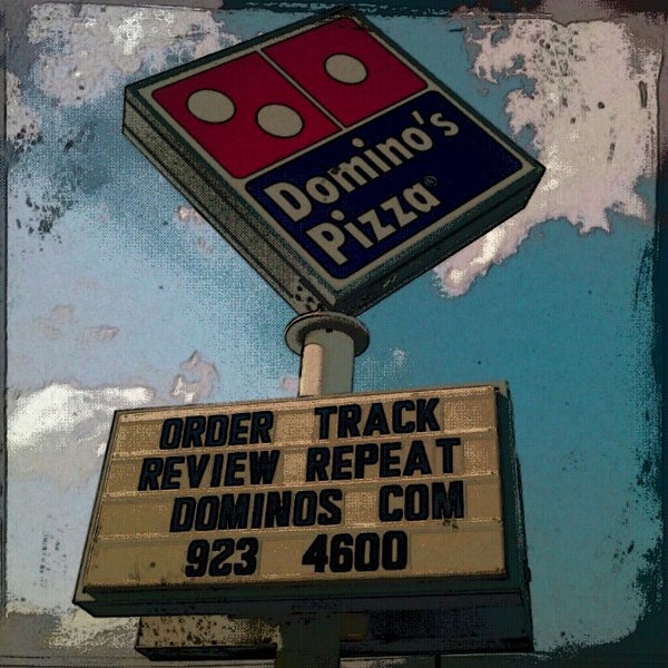 9/15/2011にDomino&#39;s P.がDomino&#39;s Pizzaで撮った写真