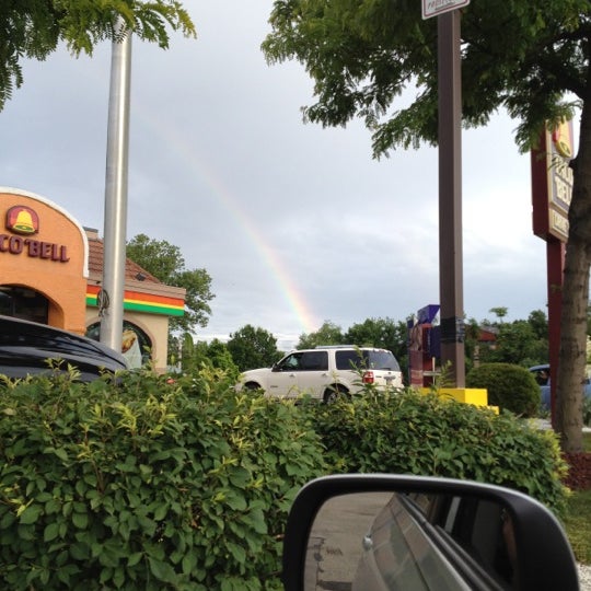 Taco Bell Fast Food Restaurant in Uniontown