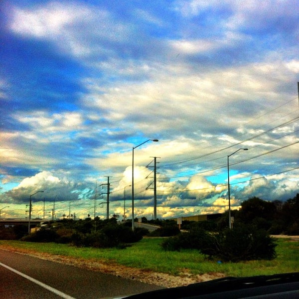 Canning Vale Markets Farmers Market in Canning Vale