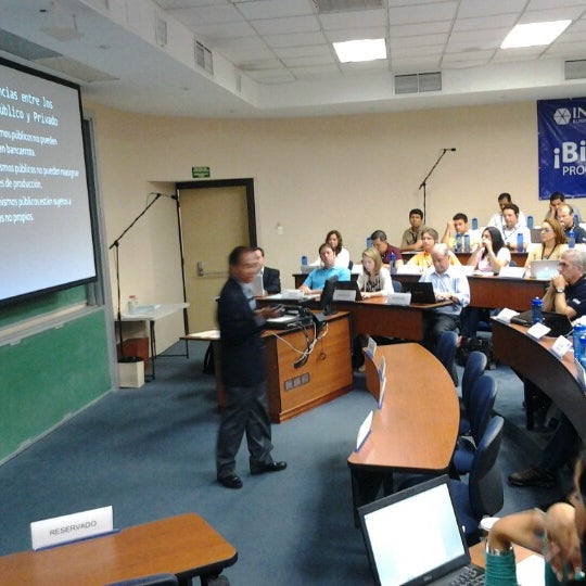 รูปภาพถ่ายที่ INCAE Business School โดย Andrey E. เมื่อ 7/19/2012