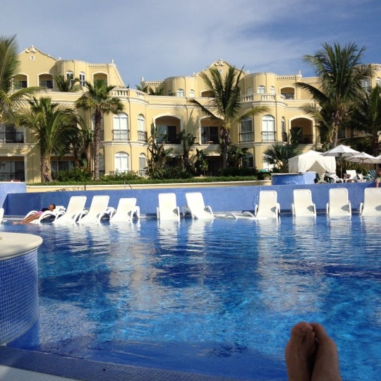 pueblo bonito emerald bay villas