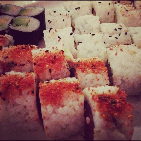 7/5/2012에 Danica G.님이 Active Sushi에서 찍은 사진