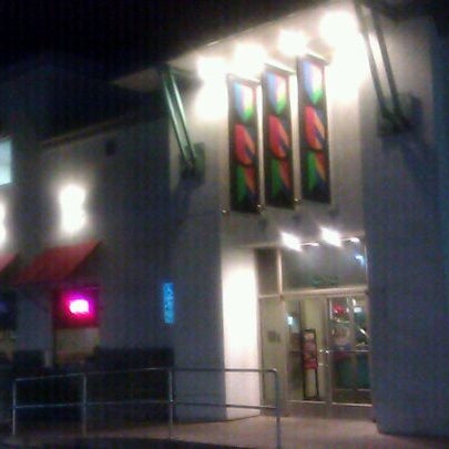 Photos At Round Table Pizza Pinole Vista 7 Tips
