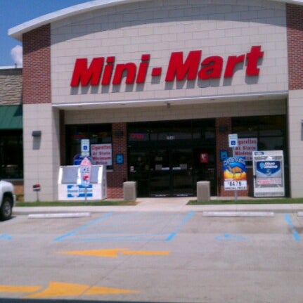 My mini mart рекламы. Mini Mart. WIP Mini Mart. Mini Mart игрушка. Mi Mini Mart мод.