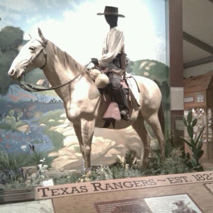 Foto scattata a Texas Ranger Hall of Fame and Museum da Doug C. il 6/27/2011