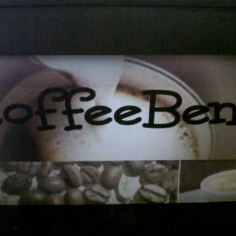 Photo taken at CoffeeBen&#39;s &amp; Resto by Ike H. on 2/28/2012