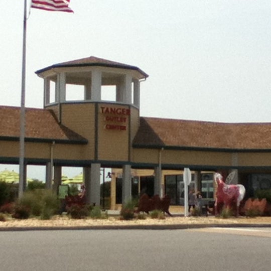 Tanger Outlet Nags Head Outlet Mall in Nags Head
