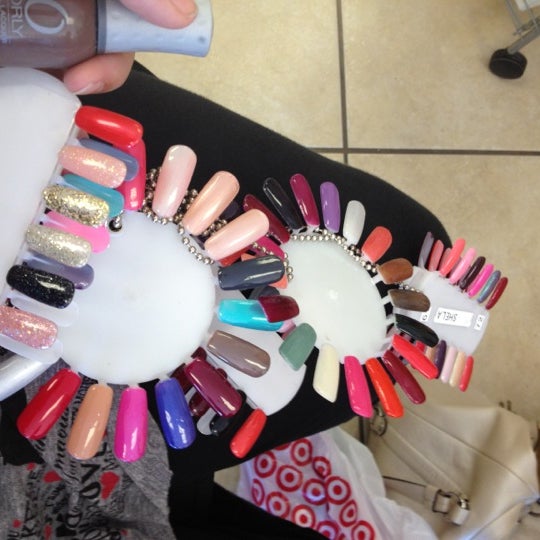 Pink & White Nails Nail Salon in Hayward