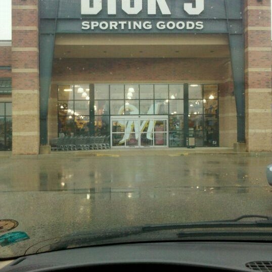 DICK'S Sporting Goods Sporting Goods Retail in Mount Pleasant