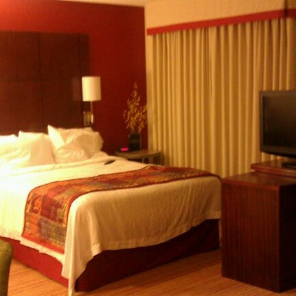 Photo taken at Residence Inn by Marriott Durham Research Triangle Park by Andrea W. on 9/4/2011