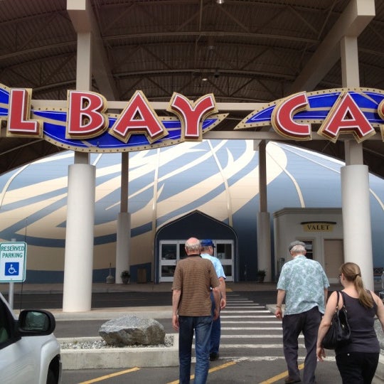 Foto tirada no(a) Mill Bay Casino por Greg D. em 6/16/2012
