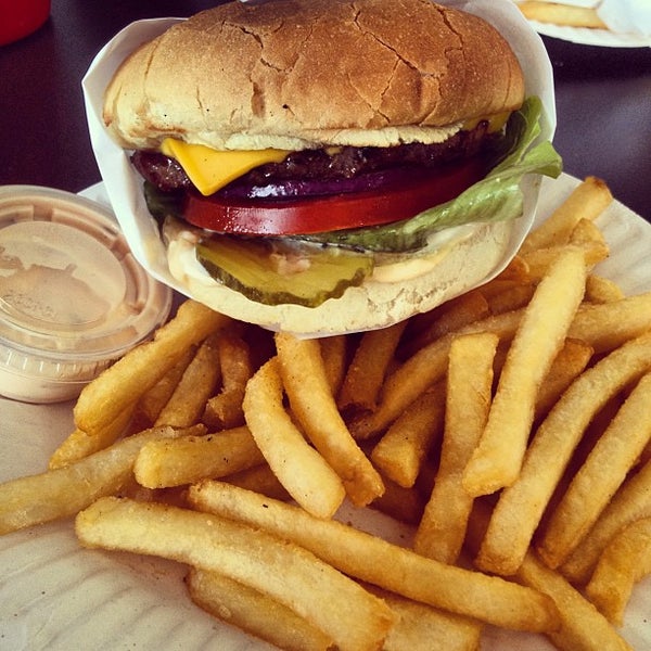 T K Burgers Newport Pier 15 tips