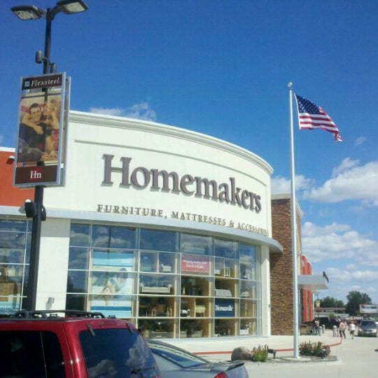 Photo taken at Homemakers Furniture by Tiffanie W. on 9/4/2011