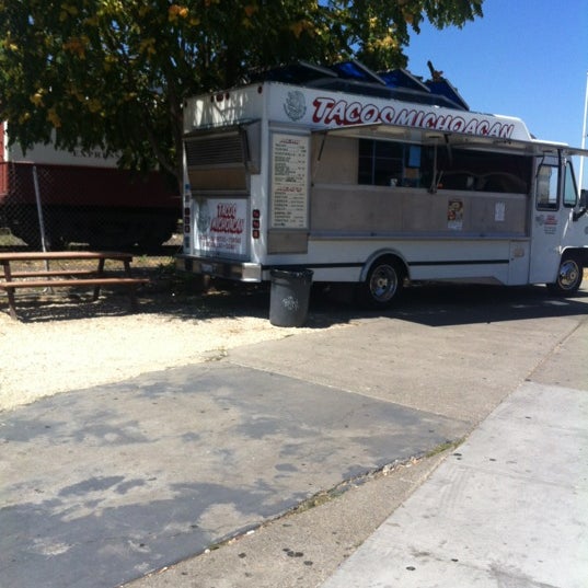 Tacos Michoacan (Truck) Soscol Napa, CA