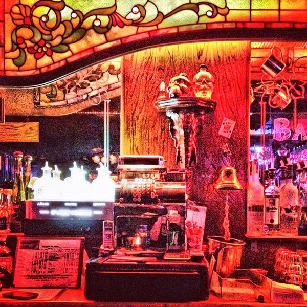 Maui Sugar Mill Saloon 18389 Ventura Blvd