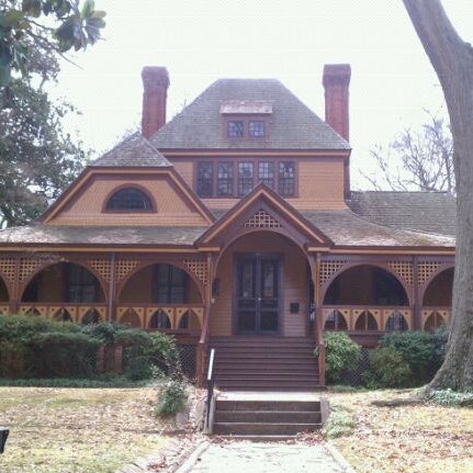 Photo taken at Wren&#39;s Nest House Museum by Chad E. on 2/21/2011