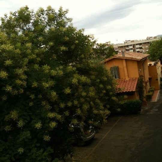 Das Foto wurde bei Hotel Orto di Roma von Patrizia C. am 7/29/2011 aufgenommen