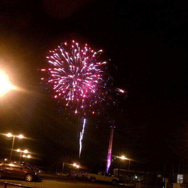 Carowinds Employee Parking Lot Parking in Charlotte