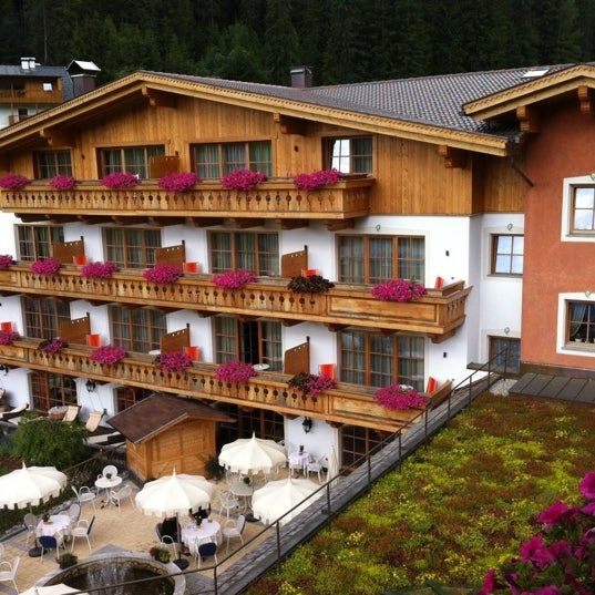 7/8/2012 tarihinde Enricoziyaretçi tarafından Hotel Quelle - Nature Spa Resort'de çekilen fotoğraf