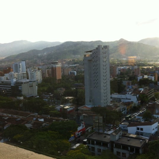 Photo taken at Diez Hotel Categoría Colombia by Luis A. on 6/7/2012
