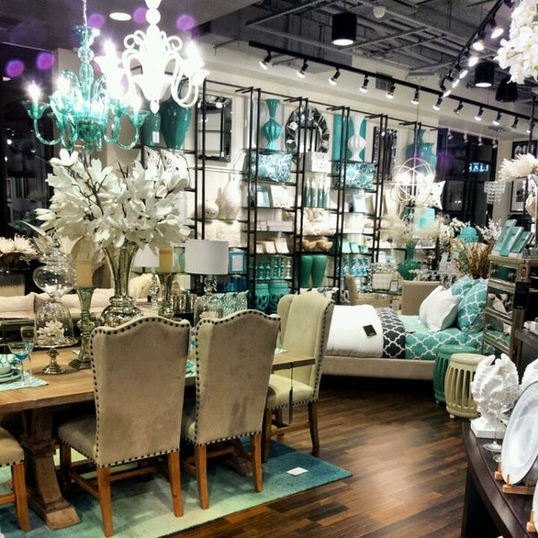 Z Gallerie Town Center 1 tip