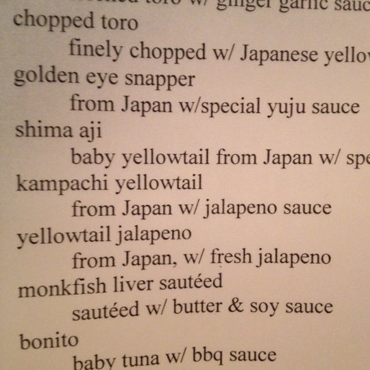 Foto diambil di Sushi MiKasa oleh Tim S. pada 2/19/2012