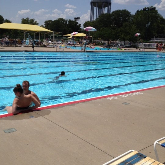Prairie Ridge Pool Prairie Village Pool - Adult Pool - Prairie Villlage, KS