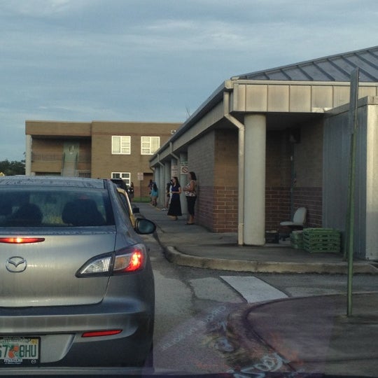 Pride Elementary School 4 tavsiye'da fotoğraflar