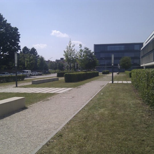 7/27/2012にStefan B.がBMW Group Informationstechnologiezentrum (ITZ)で撮った写真