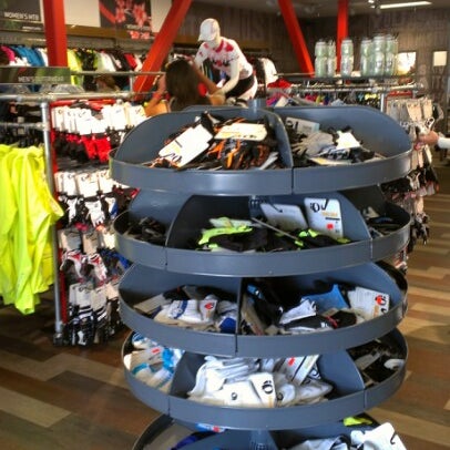 pearl izumi shop