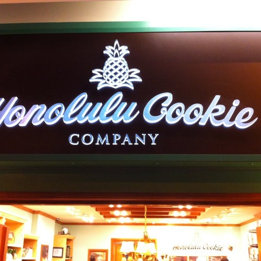 Honolulu Cookie Company Dessert Shop in Waikiki