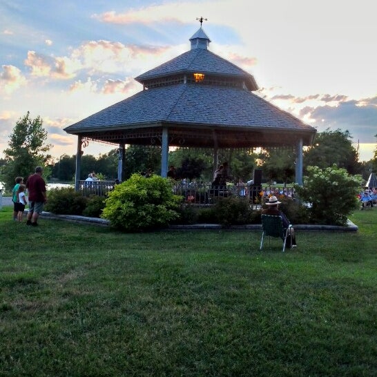 Parc Pine Beach 1 tip