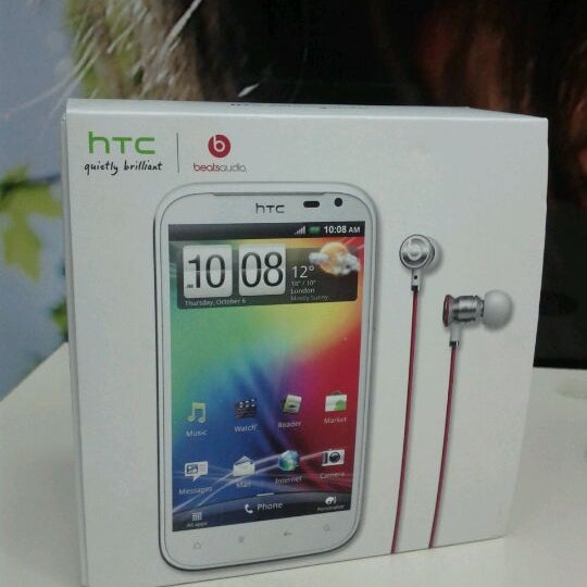 HTC Sensation XL 29990 руб.
