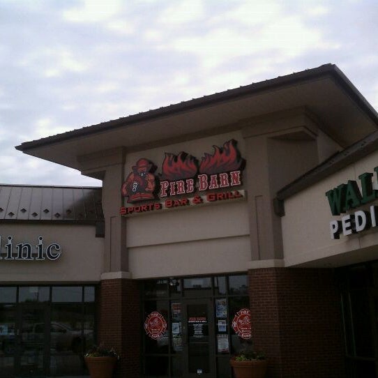 Fire Barn Sports Bar Grill 18 Tips From 636 Visitors