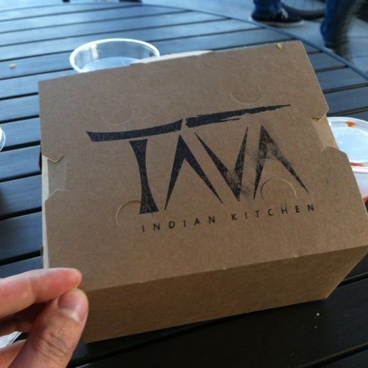 5/5/2012 tarihinde Jamie W.ziyaretçi tarafından Tava Kitchen'de çekilen fotoğraf
