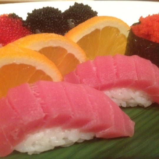 5/22/2012 tarihinde Chris M.ziyaretçi tarafından Fuji Steak &amp; Sushi Tennessee'de çekilen fotoğraf