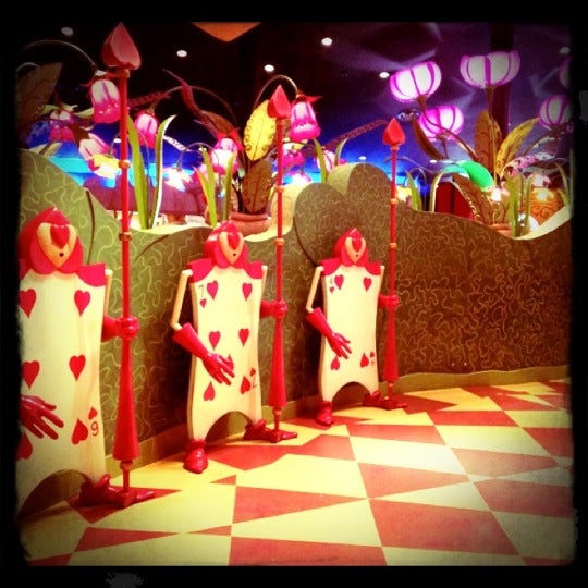 クイーン オブ ハートのバンケットホール Queen Of Hearts Banquet Hall American Restaurant In 浦安市 クイーン オブ ハートのバンケットホール Queen Of Hearts Banquet Hall American Restaurant In 浦安市