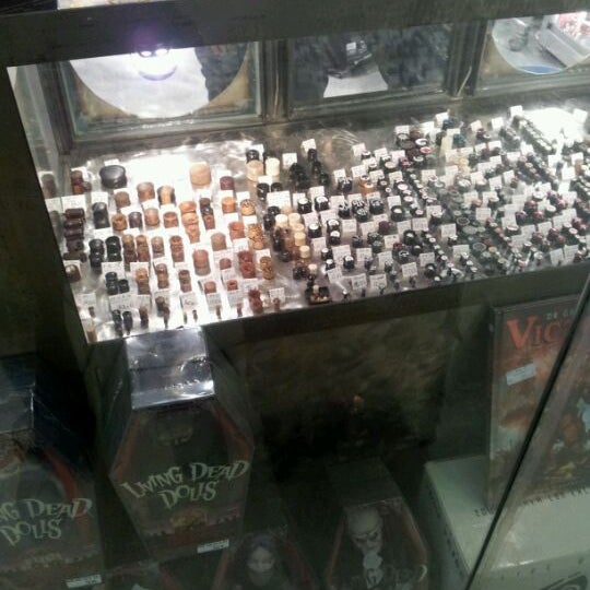 Arkel Piercing Salon de piercing à Brussel