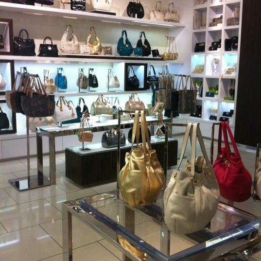 Michael Kors - Accessories Store in Chicago