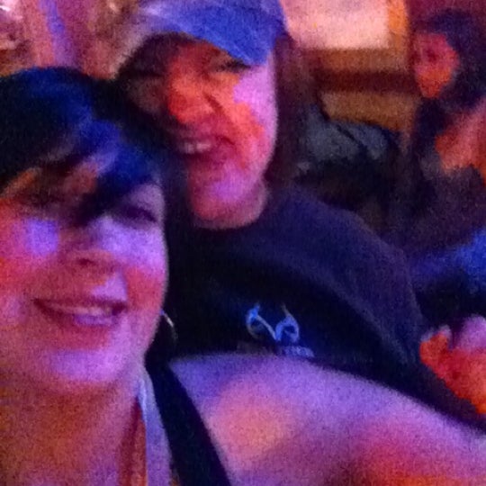 8/16/2012 tarihinde Christine Z.ziyaretçi tarafından Nyoh&#39;s Buckeye Bar &amp; Grill'de çekilen fotoğraf