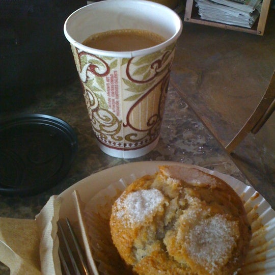Foto tirada no(a) San Francisco Bakery &amp; Café por Manzoorul H. em 3/17/2011
