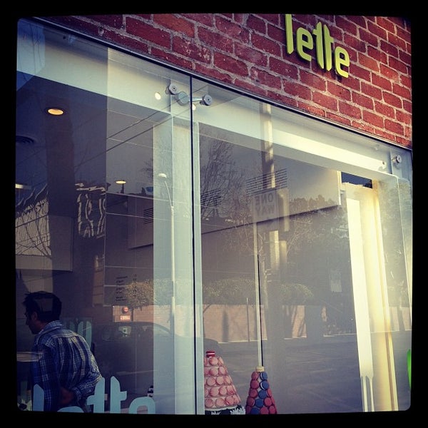 Photo taken at &#39;Lette Macarons by Helena W. on 12/3/2011