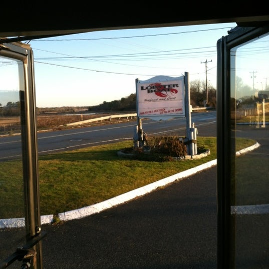 Lobster Boat Restaurant 14 tips