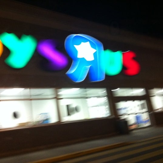 Photos at Toys"R"Us Willowbrook Langley, BC