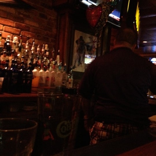 5/18/2012 tarihinde Johnny B.ziyaretçi tarafından Coach&#39;s Bar &amp; Grill'de çekilen fotoğraf