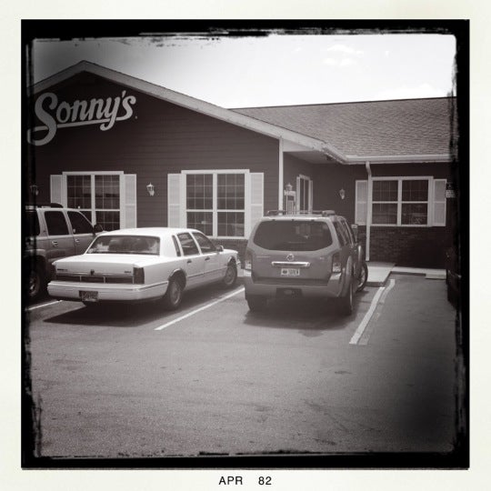 Sonny's BBQ BBQ Joint in Palatka
