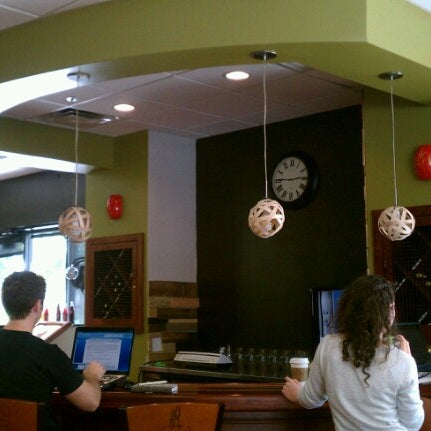 Photo taken at Organic Life Coffee House &amp; Bakery by Kaye B. on 9/11/2012