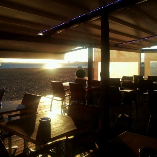 9/18/2011에 Carlos Q.님이 L&#39;Ancora Bar Restaurant &amp; Cafe에서 찍은 사진
