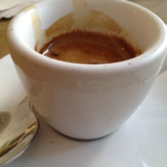 8/5/2012にSteven M.がOslo Coffee Roastersで撮った写真