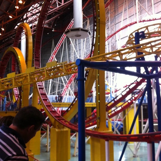 Galaxyland Parque Tematico En West Edmonton Galaxyland Parque Tematico En West Edmonton